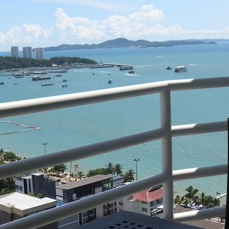 View Talay 6 Suite Apartments Pattaya Room photo