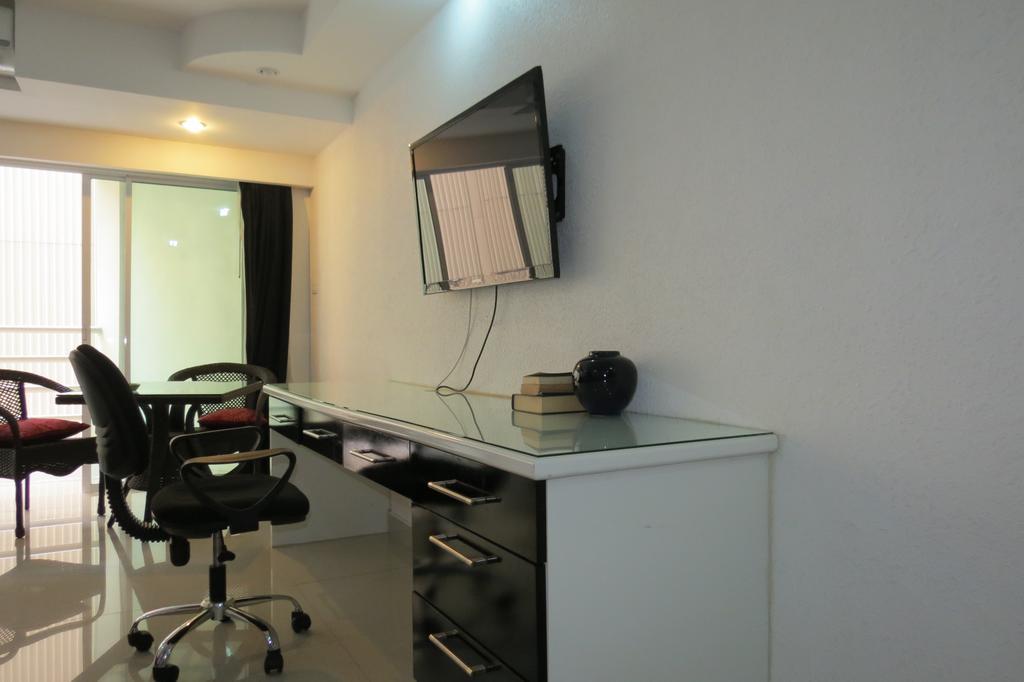 View Talay 6 Suite Apartments Pattaya Exterior photo