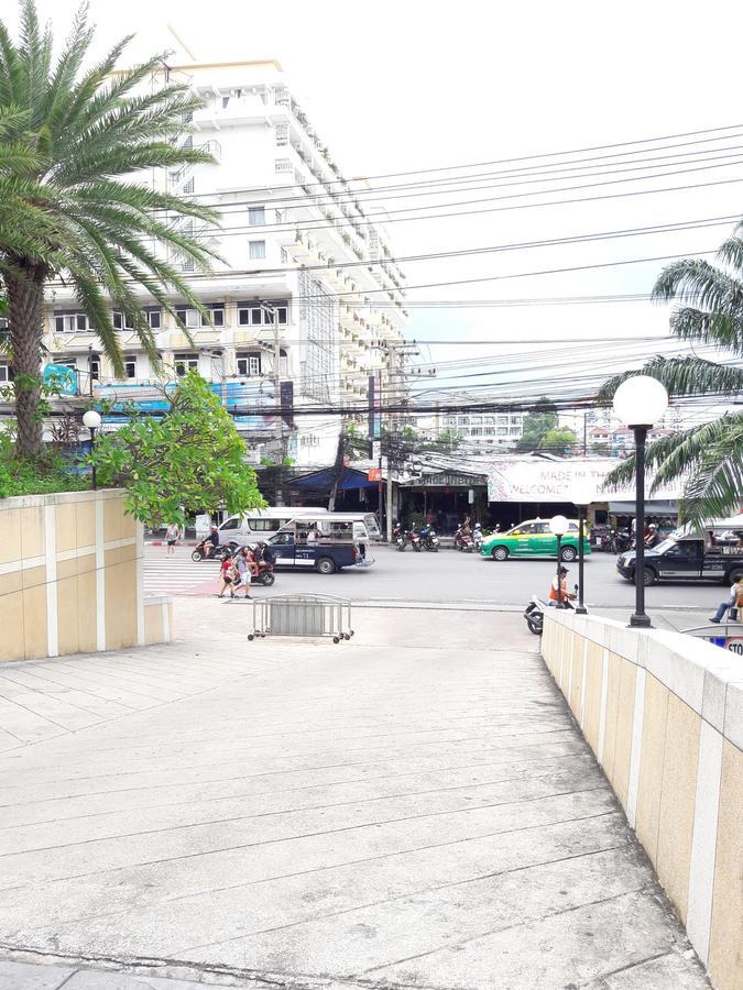 View Talay 6 Suite Apartments Pattaya Exterior photo